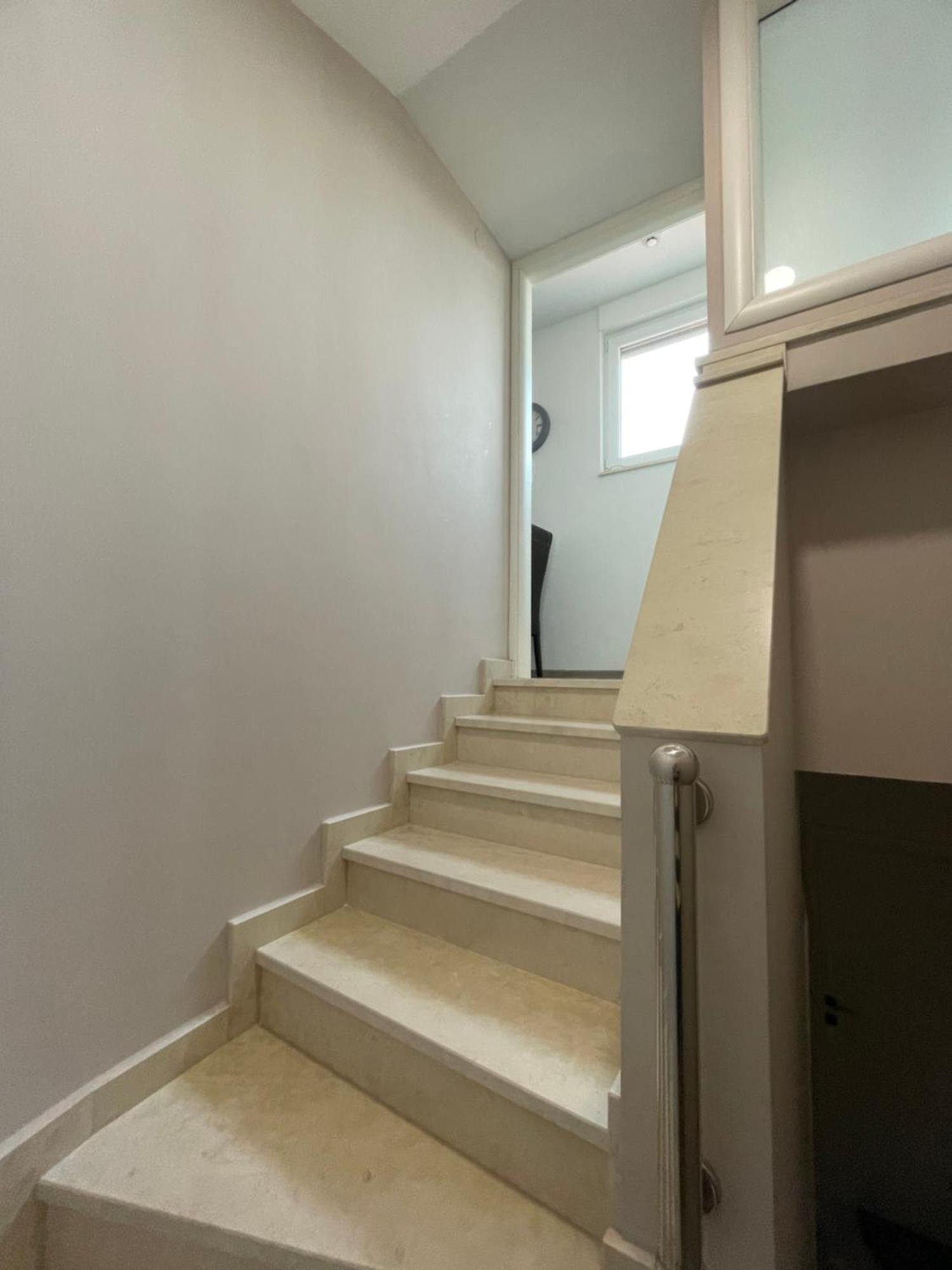 Apartments Enigma - With Private Parking Мостар Экстерьер фото