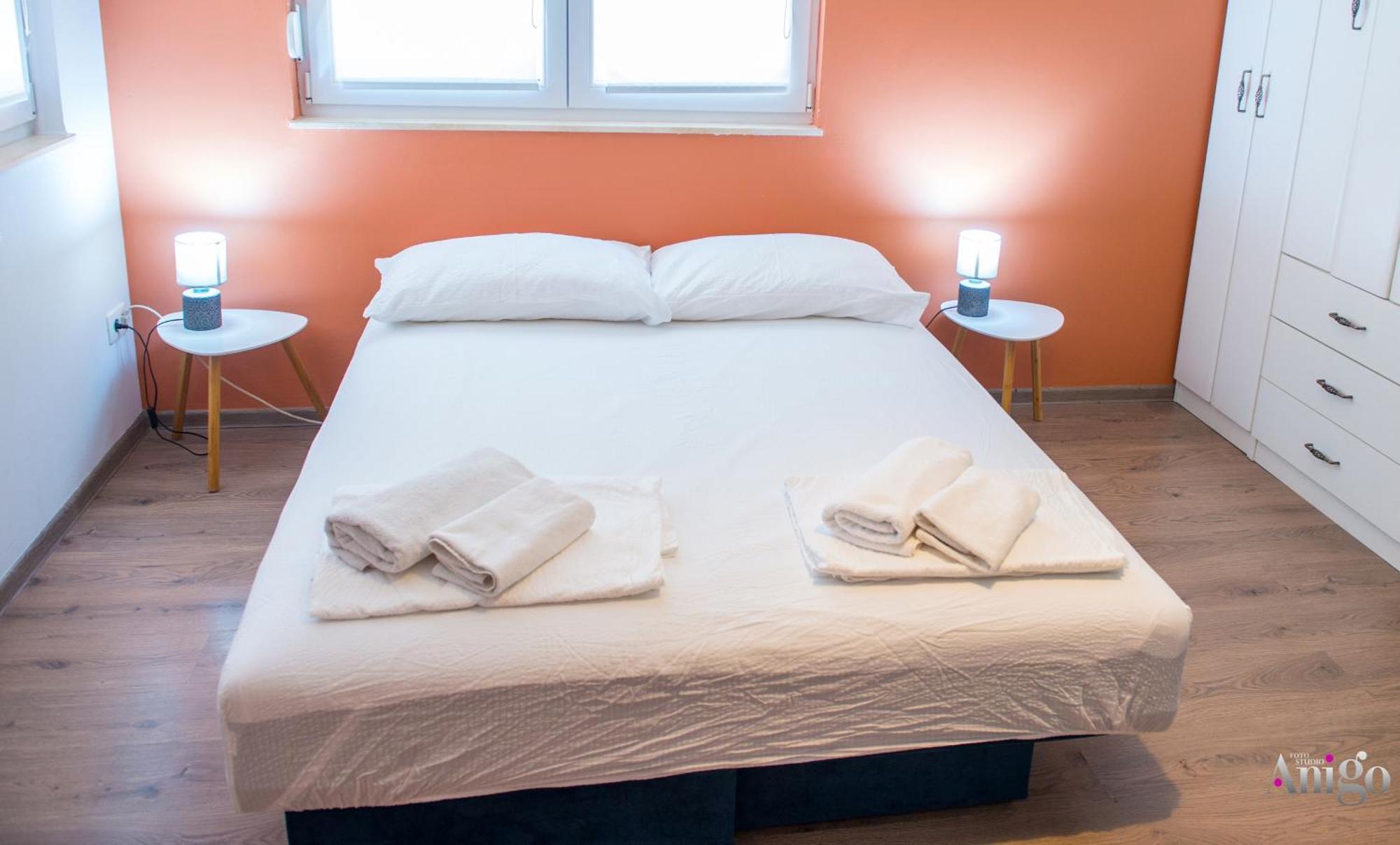 Apartments Enigma - With Private Parking Мостар Экстерьер фото
